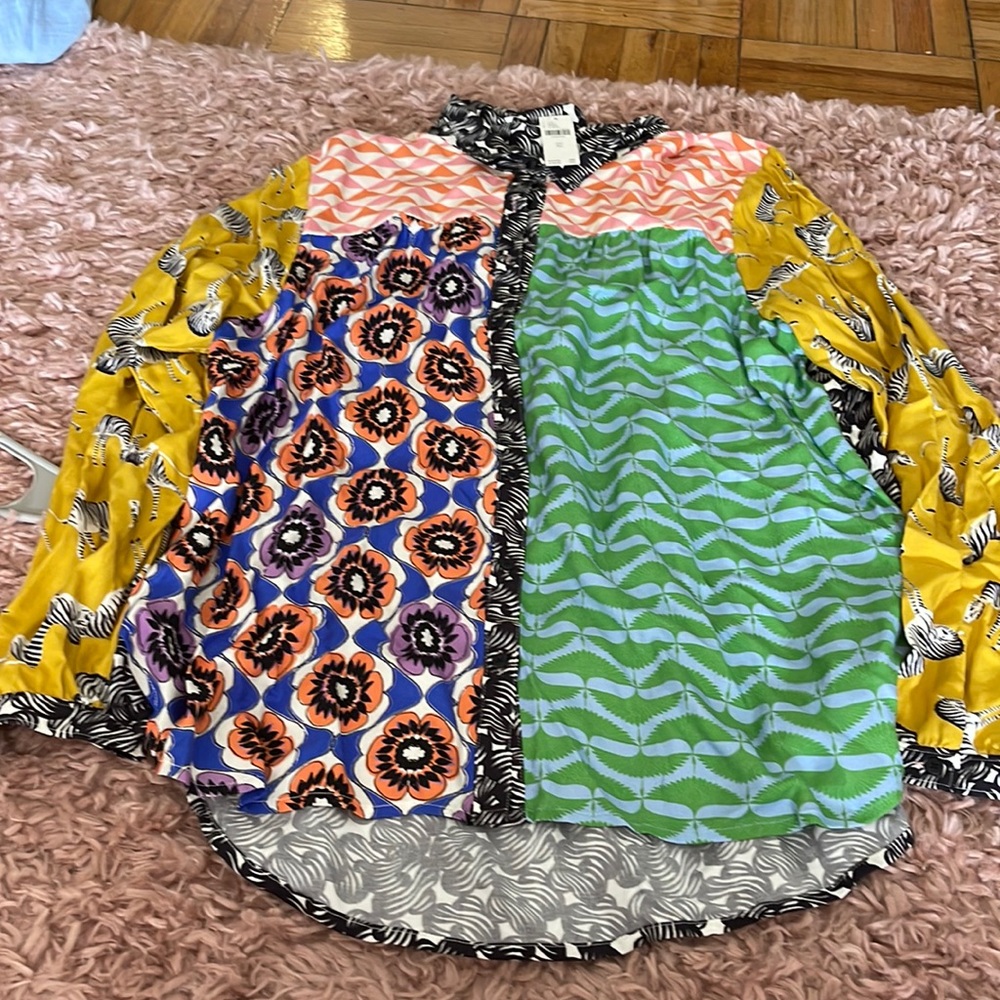 NWT Anthropologie Maeve brand patterned button down